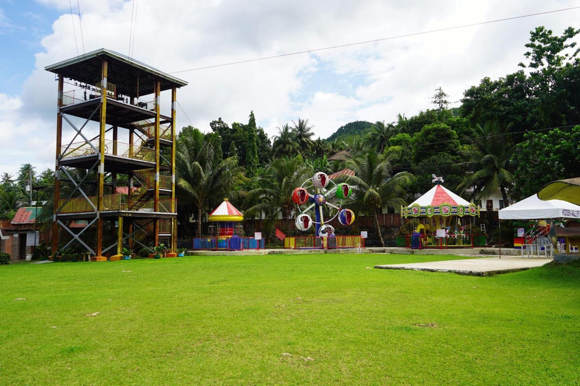 Hidden Valley Mountain And Wavepool Resort Pinamungahan Buitenkant foto