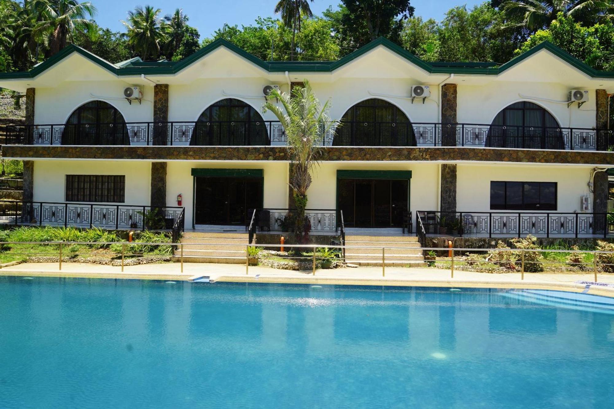 Hidden Valley Mountain And Wavepool Resort Pinamungahan Buitenkant foto